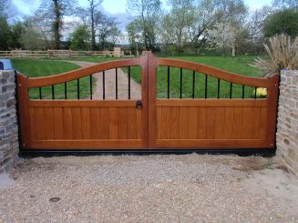 Flood Divert Hardwood Flood Gates in the Classic design with steel spindles